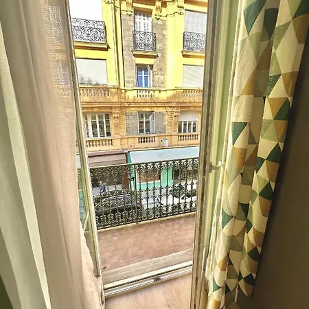 Appartement Superbe Appartament 3 Piece Dans Centre Nice